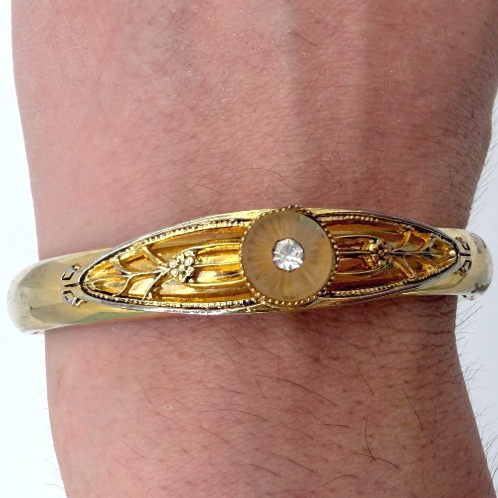 Vintage Art Deco Gold Tone Hinged Bangle Bracelet Rhinestone